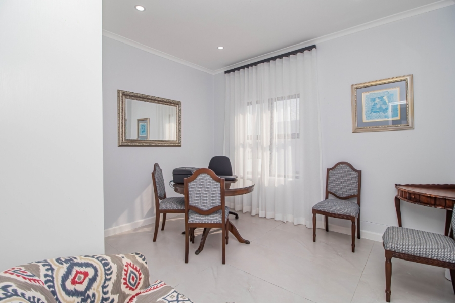 4 Bedroom Property for Sale in Sandown Western Cape